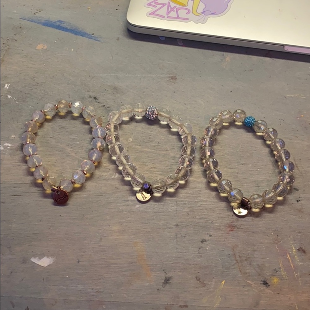 Erimish bracket set of 3